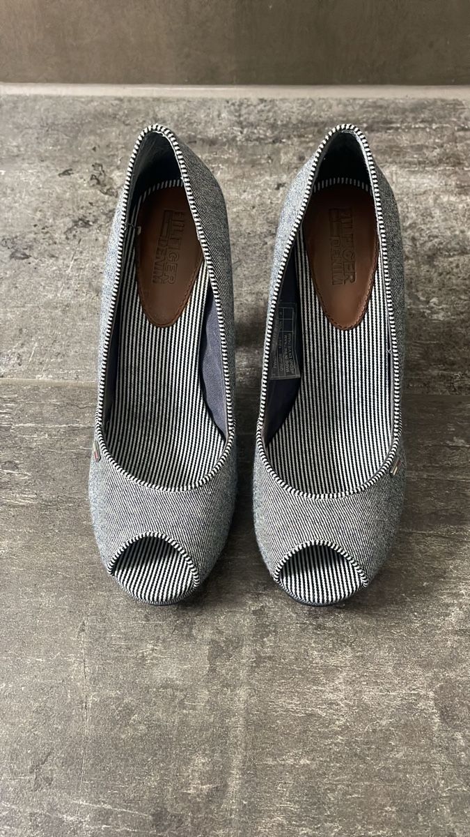 Tommy Hilfiger Scarpe da donna: Pumps Hilfiger Denim Grösse 37 – Usato da Möhlin venduto da awe0701 2