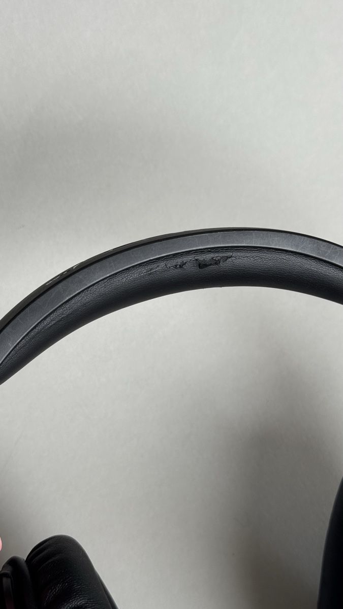 Hyperx Cuffie: HyperX Cloud Flight Wireless Gaming Headset (Ungetestet) – Usato da Rümlang venduto da vla_9g7d 1