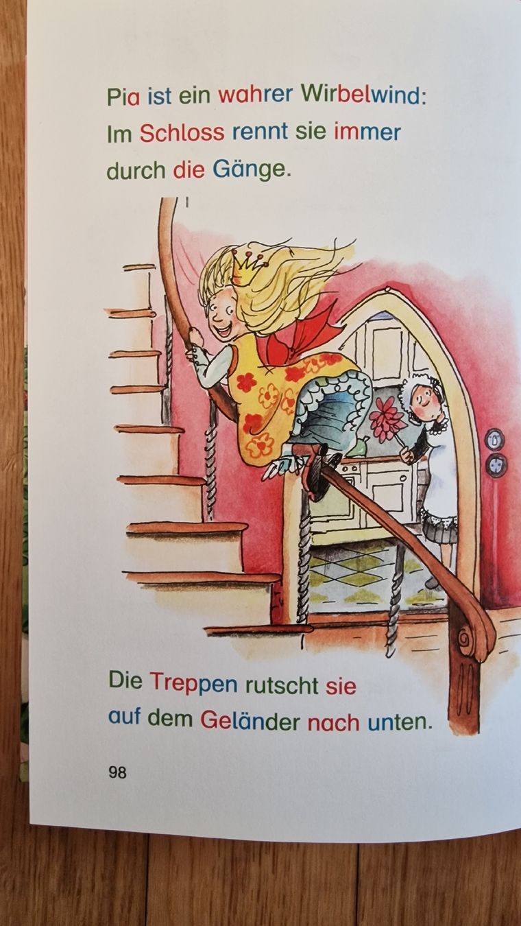 Bücher: Loewe Lesebuch: Die schönsten Prinzessinnengeschichten. – Gebraucht aus Zürich von Gabced 9