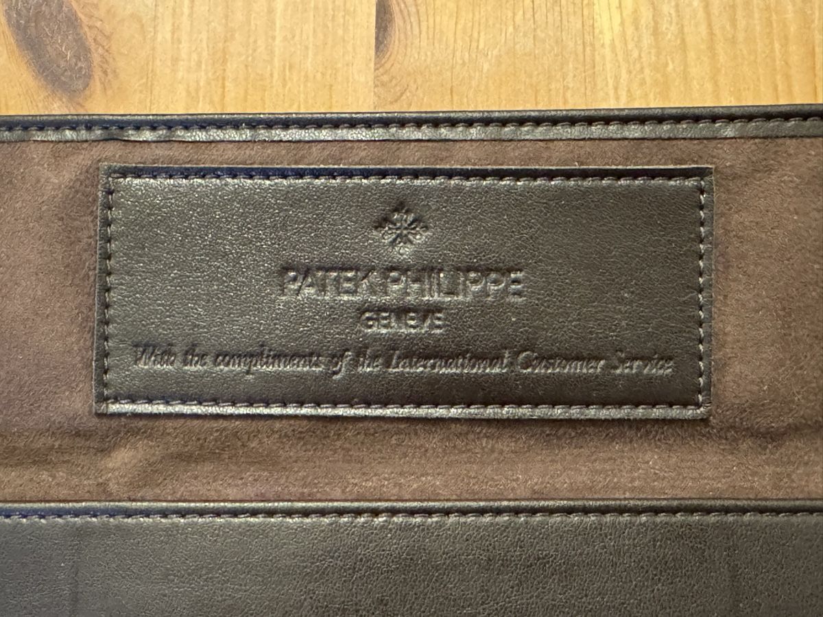 Patek Philippe Scatole porta orologi: Étui de voyage Patek Philippe cuir marron – Usato da Genève venduto da Atelier.Curio 1