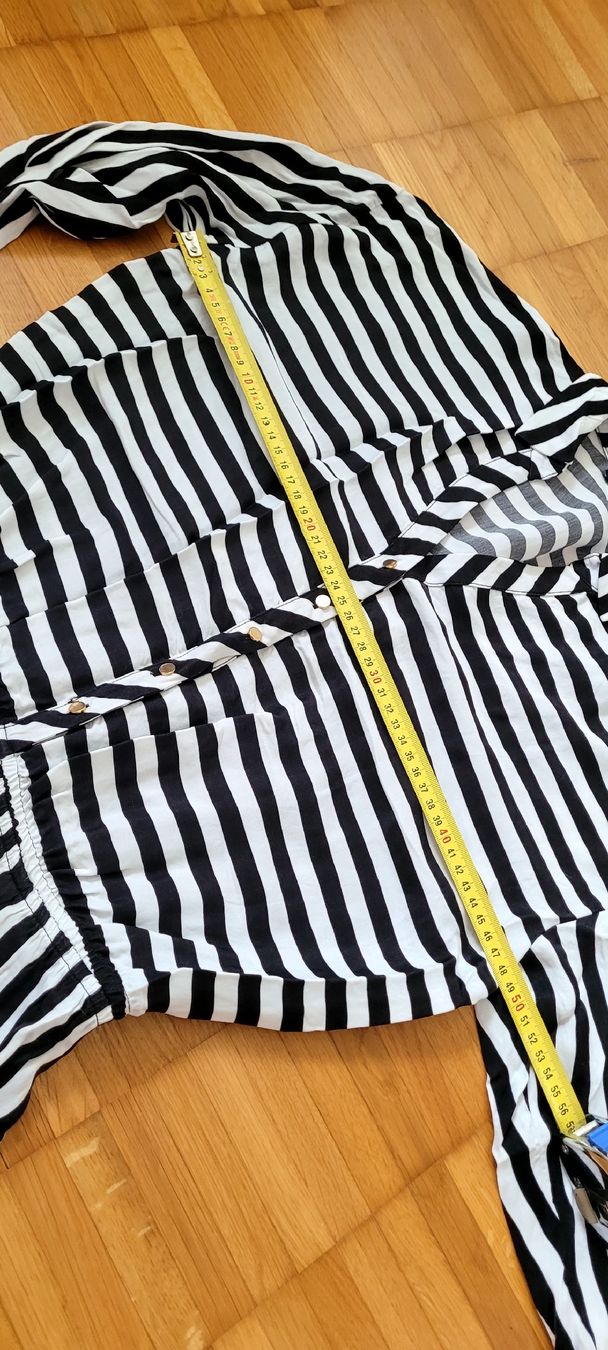 Vestiti: Gestreiftes Kleid von MOHITO Gr 36 neu – Nuovo (secondo la descrizione) da Emmenbrücke venduto da gatasalvache 8
