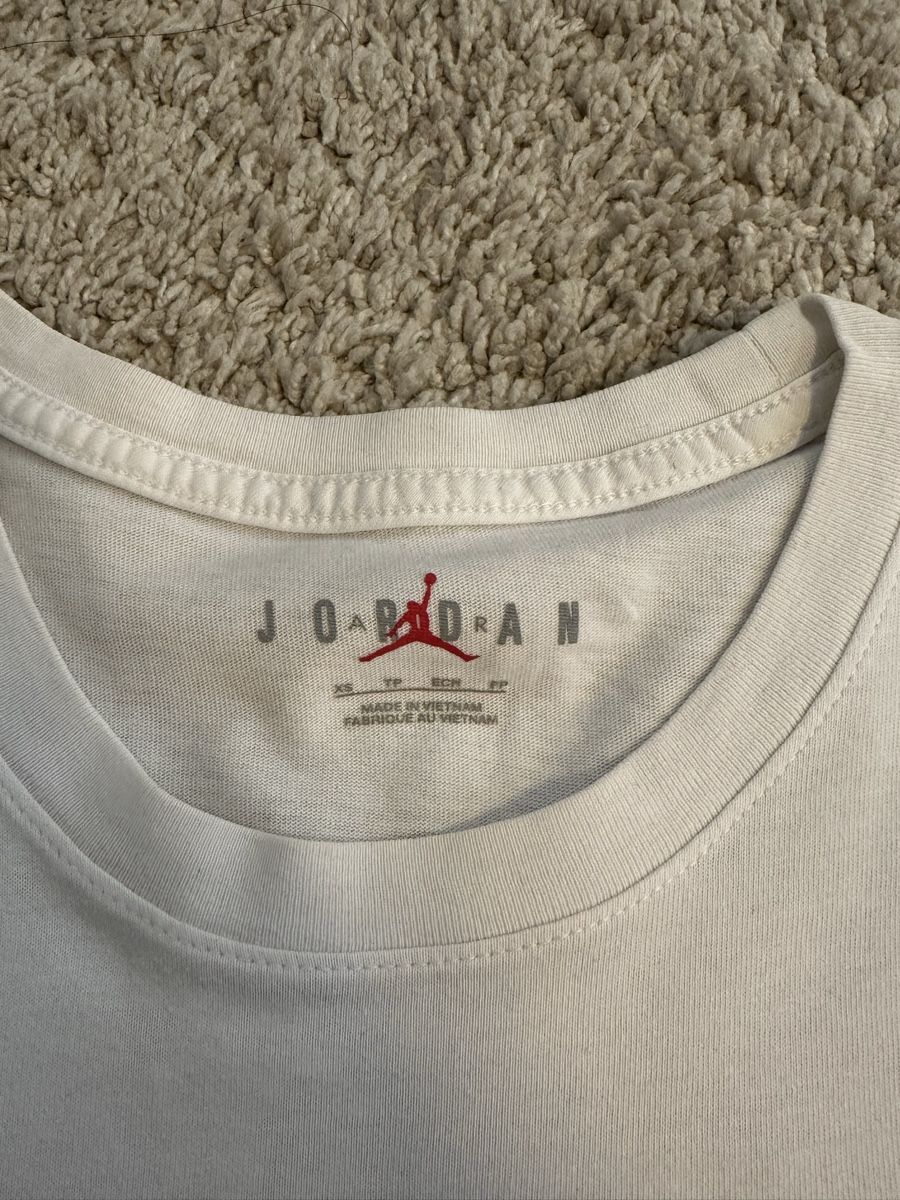 Jordan T-shirt: Jordan Tshirt (XS) – Usato da Walchwil venduto da Ser_y8w5 2