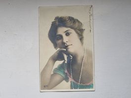 Carte postale, Genève 1905, portrait de femme.
