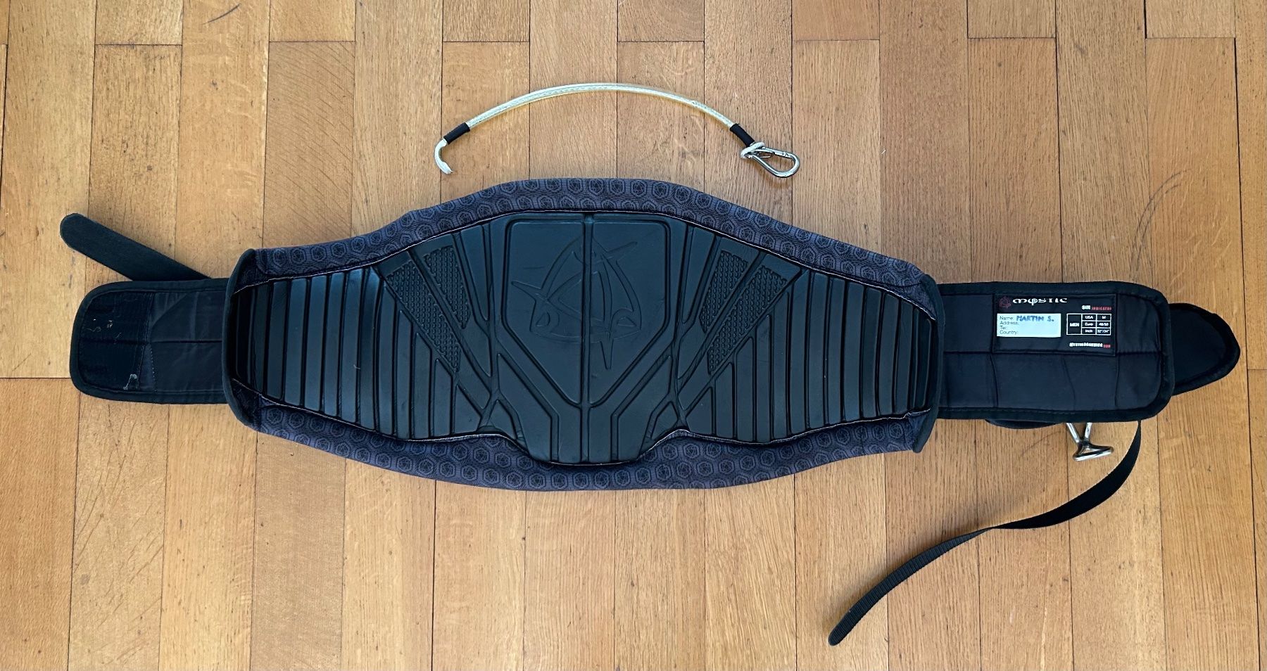 Mystic Sport dell'aria & Aquiloni: Mystic Kitesurf Trapez Grösse M gebraucht – Usato da Basel venduto da ssstern 1