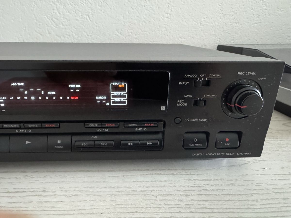 Sony Enregistreurs: Sony dtc-960 dat recorder – D'occasion à Zunzgen par milesdavis76 3
