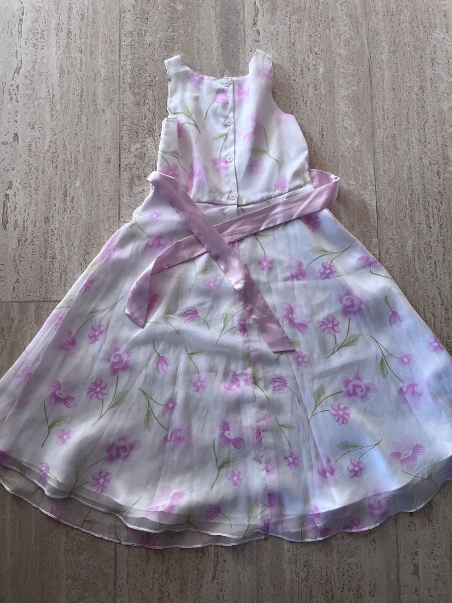 Kleider & Röcke: Kleid Grösse 134 – Gebraucht aus Büren SO von nadali85 1