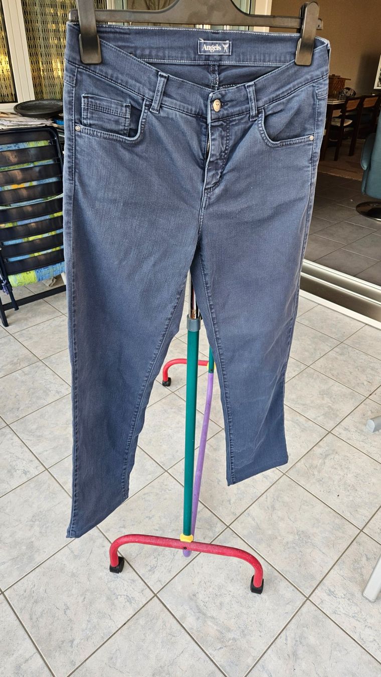 Pantaloni: Hosen Damen – Usato da Muri AG venduto da roh_5w8n