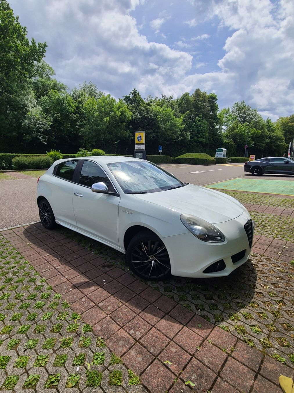 Alfa Romeo Automobili: Alfa Romeo Giulietta 1.4 TB – Usato da Seltisberg venduto da Binggi030 8