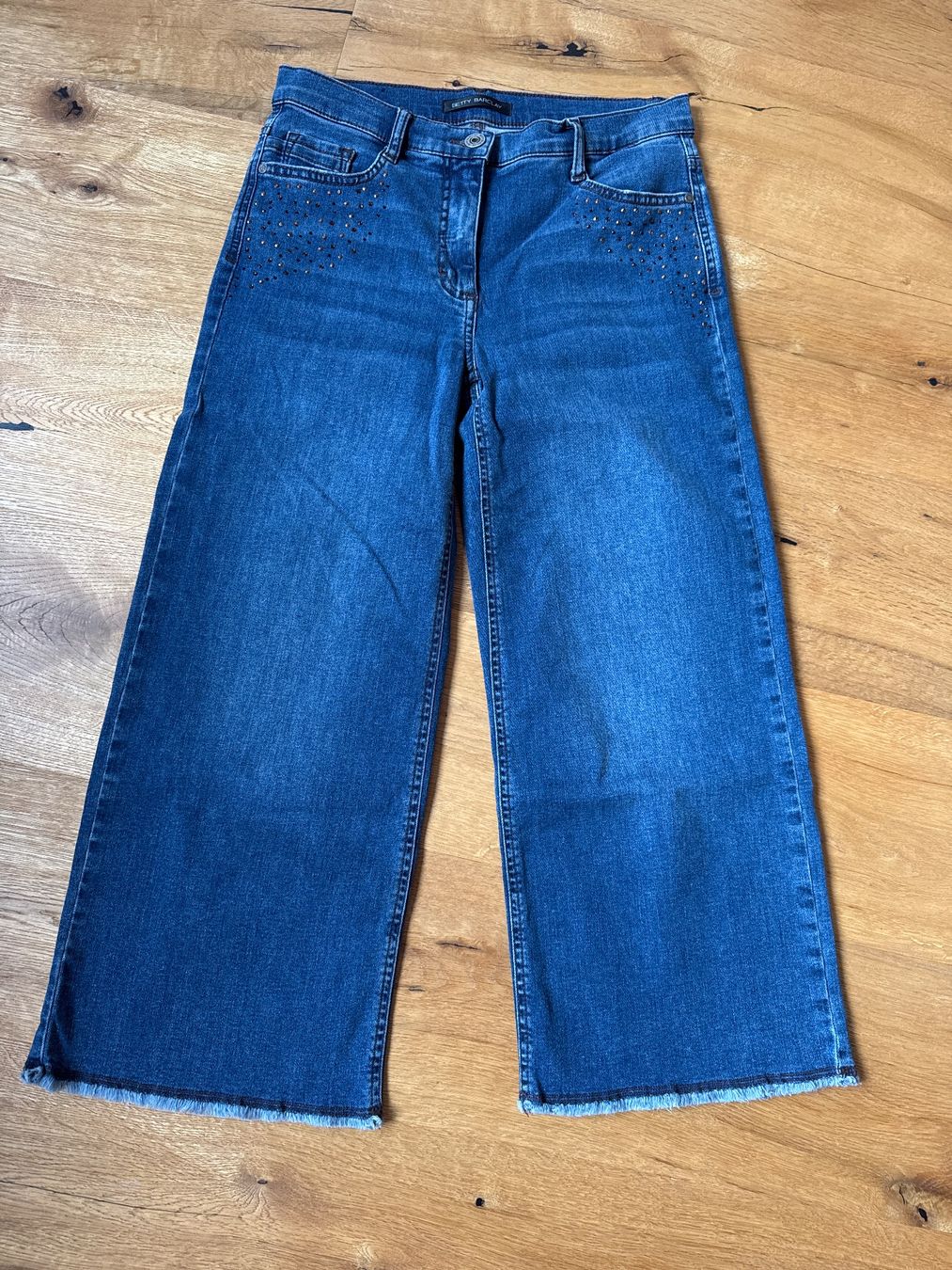 Betty Barclay Jeans: jeans betty barclay – Usato da gurzelen venduto da malu04
