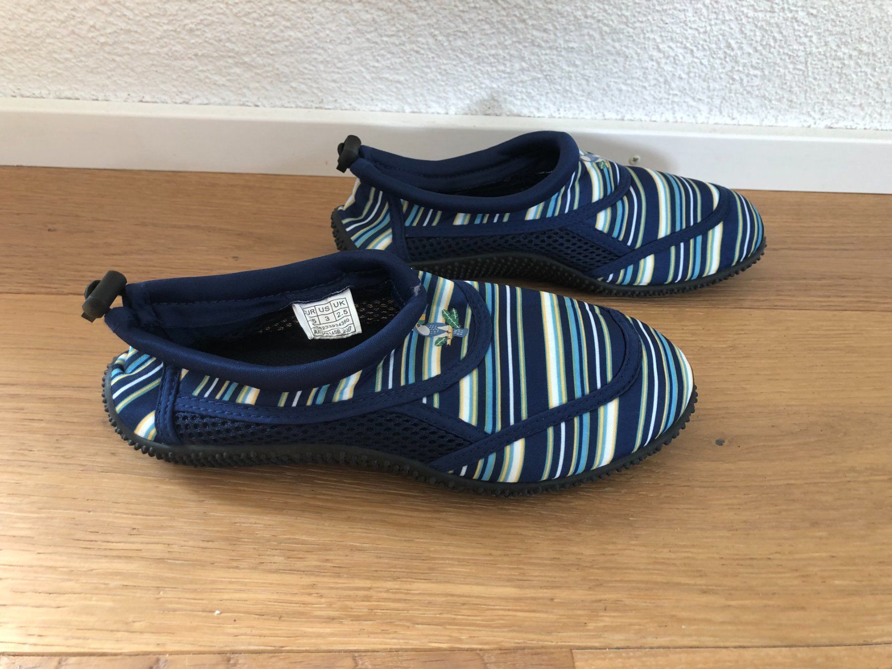 Scarpe per ragazzi: Kinder- Wasserschuh PEPPERTS 35 – Nuovo (secondo la descrizione) da Grub AR venduto da DukeStatham 1