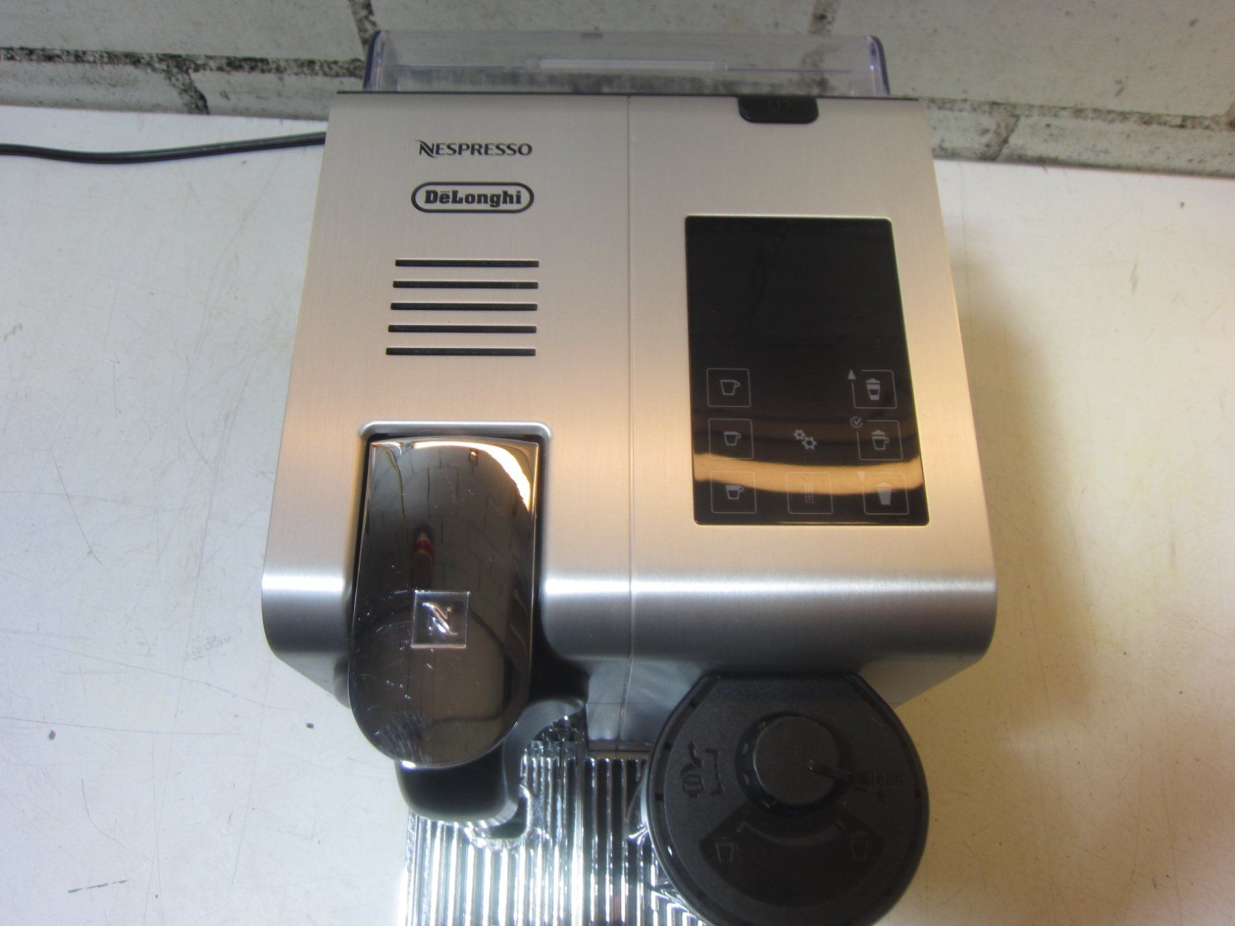 De'Longhi Macchine per caffè & Macchine per espresso: De Longhi  EN 750.MB Lattissima Pro – Difettoso da Kilchberg ZH venduto da Cuculus1 2