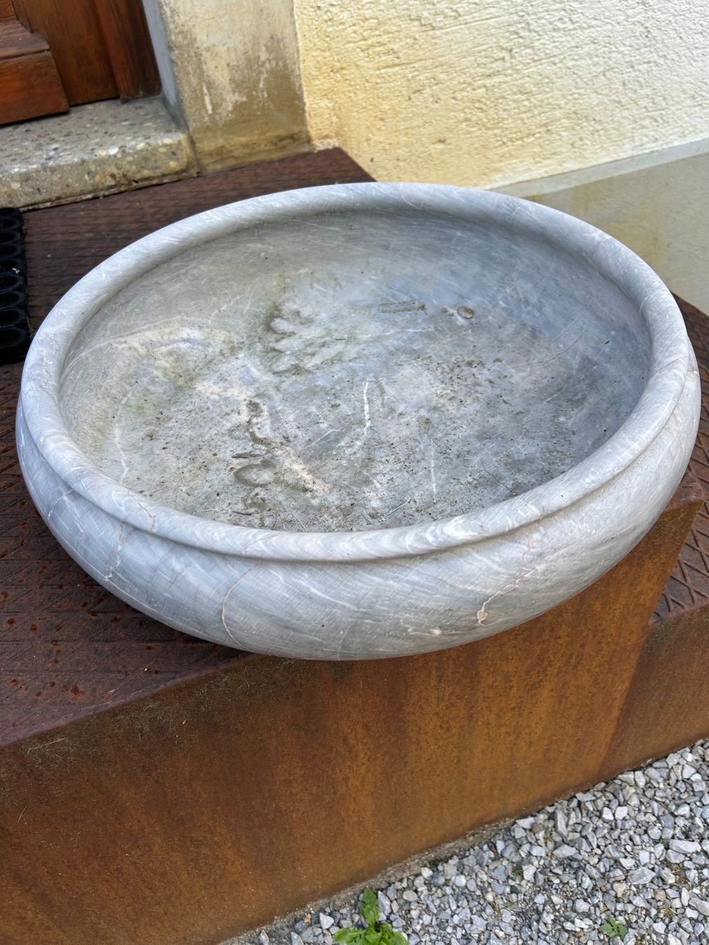 Vasi per fiori: Steintrog/Blumenkübel Stein, Wasserspieltrog – Usato da Arbon venduto da pschmid01 1