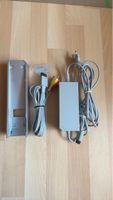 Nintendo Wii Zubehör Set AV Kabel Netzteil Standfuss