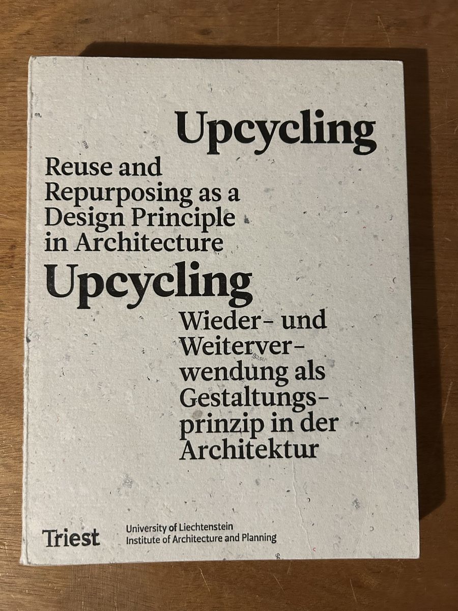 Libri: Upcycling in der Architektur – Usato da Zürich venduto da WWehrle