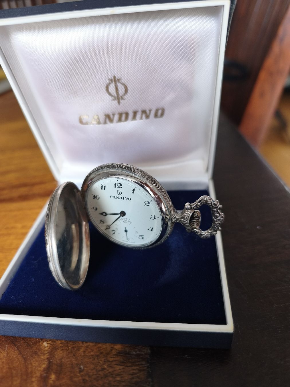 Uhren: Cansino Taschenuhr  – Neu und originalverpackt aus Oberurnen von attratto