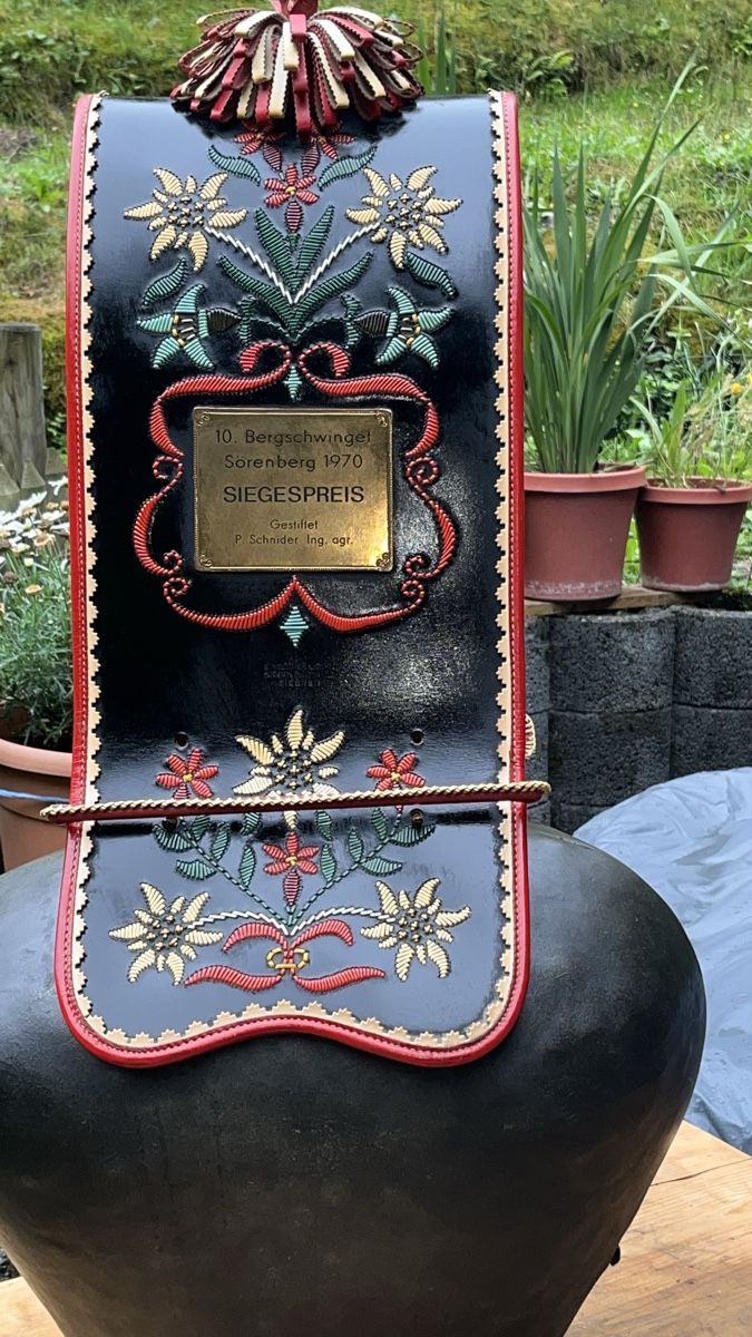Morier Campanacci mucche: Schwiger Treichel – Nuovo (secondo la descrizione) da Wasen im Emmental venduto da weh_qg2d 2