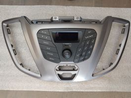 Ford Transit BK31-V047A04-AFW Armaturenbrett mit Radio