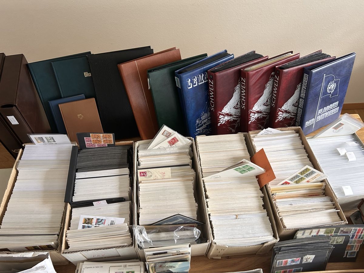 Tutti i francobolli: Briefmarken - Briefe- Kuverte Sammlung  – Usato da Zürich venduto da jasmin011 1