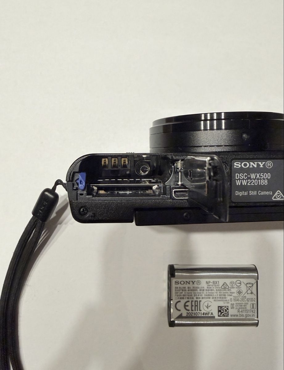 Sony Appareil photo: Sony Kamera - Cyber shot – D'occasion à Schötz par bie_yw5g 3