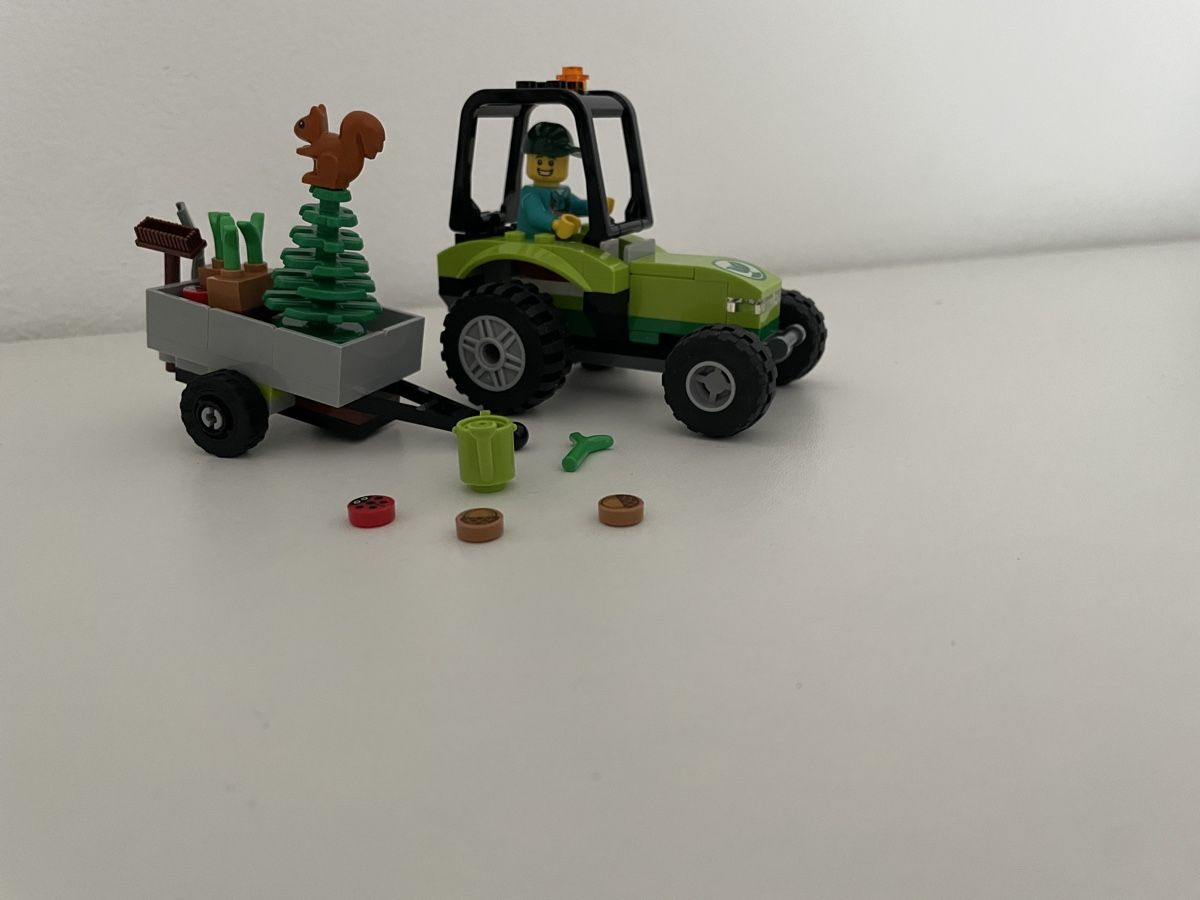 Lego Giocattoli: Lego City Traktor – Usato da Chur venduto da Tsambiko 7