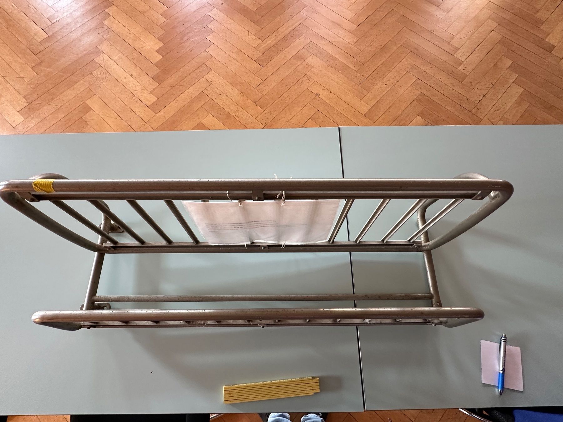 Accessori per altri veicoli: Gepäckträger SBB Baureihe B Mittel- Einstiegwagen – Usato da Brügg BE venduto da TSP02 1