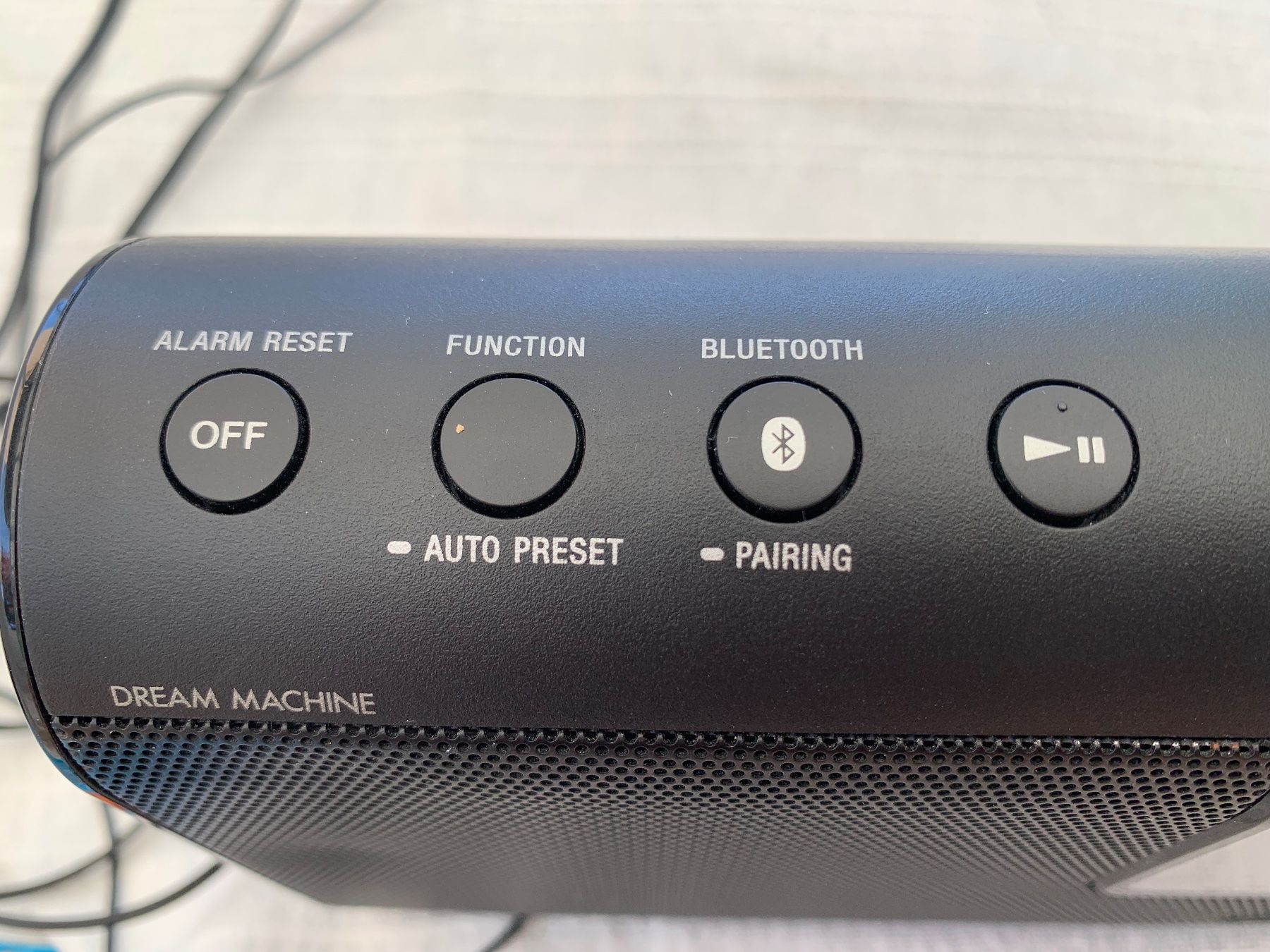 Sony Radios: Sony DAB/FM Bluetooth Clock Radio XDR-DS21BT – Gebraucht aus Hettlingen von  3