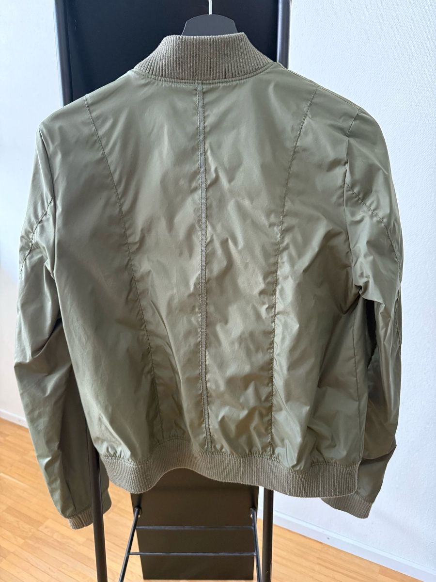 Jacken: Tommy Hilfiger Jacke Gr. S Damen – Gebraucht aus Winterthur von Streisel 2