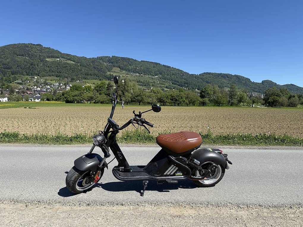 Scooter: E Scooter – Usato da Lüchingen venduto da Elv_vhj9