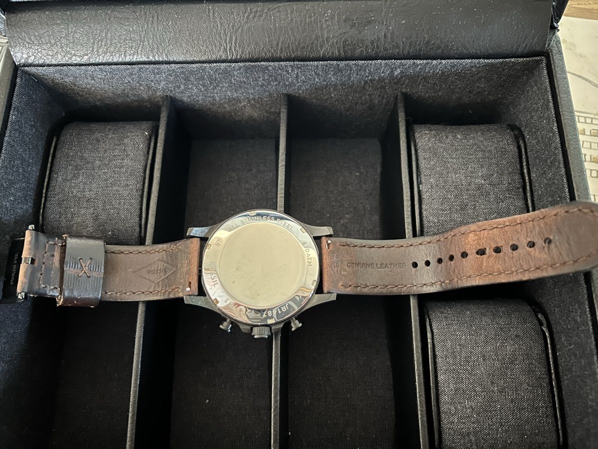 Fossil Orologi: Fossil chronograph 100 meters – Difettoso da Rueyres-les-Prés venduto da lio_mc8f 1