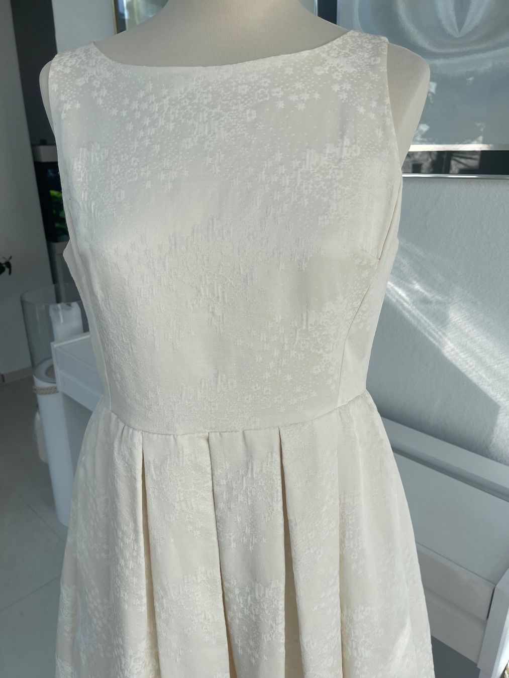 Kleider: Kleid – Gebraucht aus Weisslingen von Spiegelbild0 1