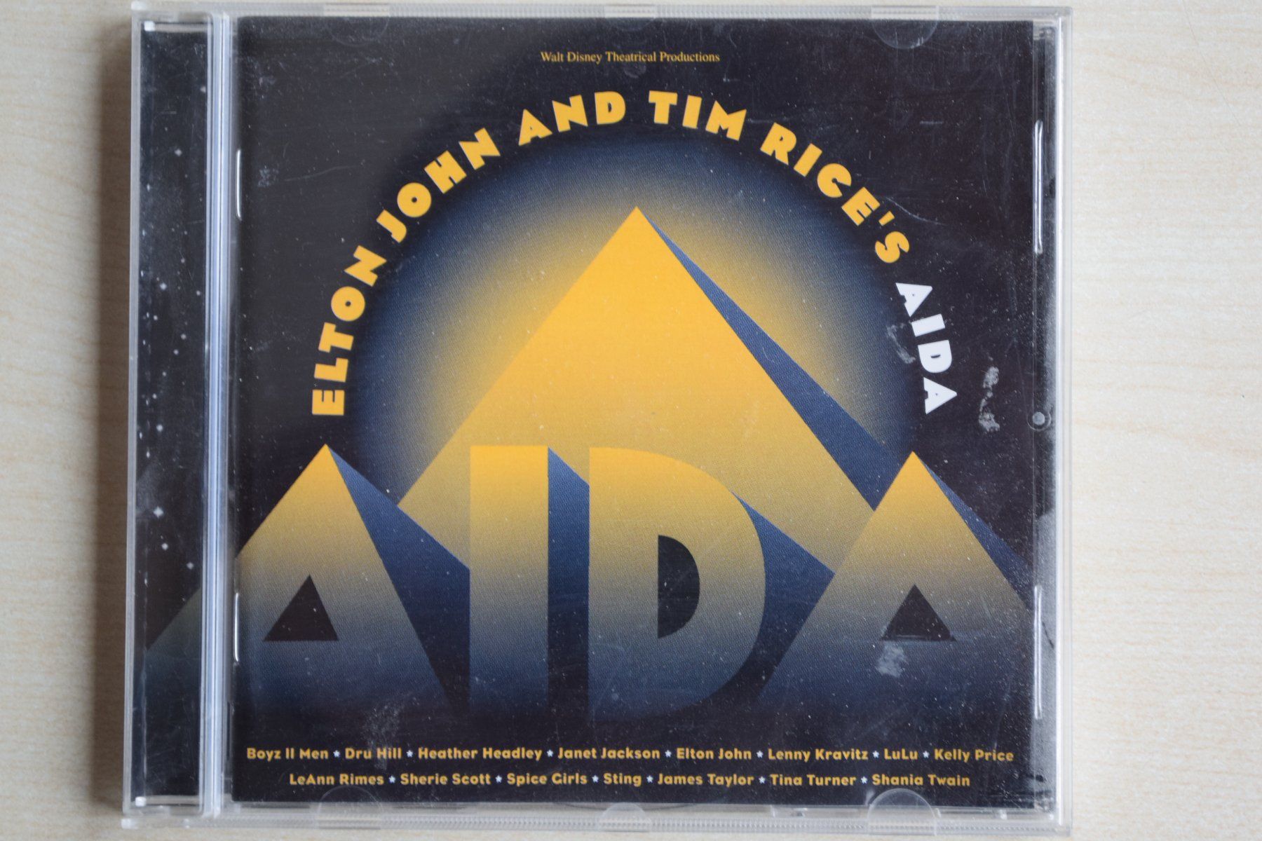 CDs: Elton John & Tim Rice's Aida CD (830) – D'occasion à Reutigen par DONDON55