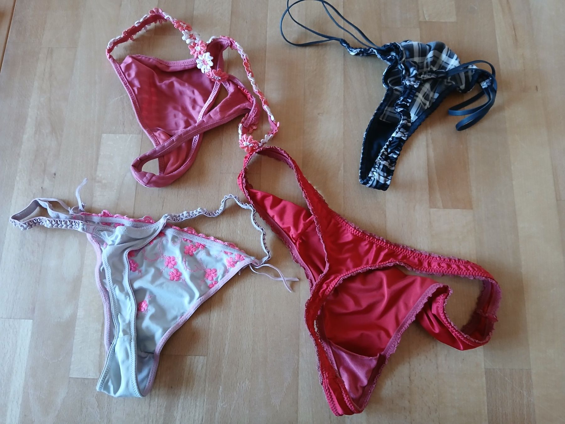 Beldona Sonstige Unterwäsche: 4er Set String 38/40 – Gebraucht aus Rothenthurm von Meitli18 1