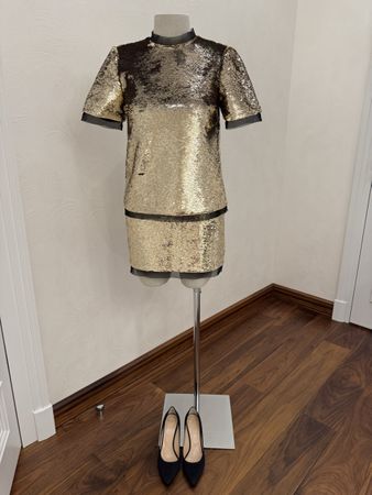 Rachel Zoe Two Piece Set Gold Sequin Size 4