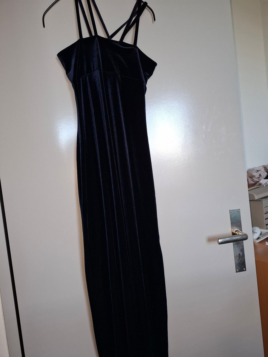 Orsay Robes: Dunkelblaues langes Kleid Samt, Gr S – D'occasion à Buchs AG par andreaps