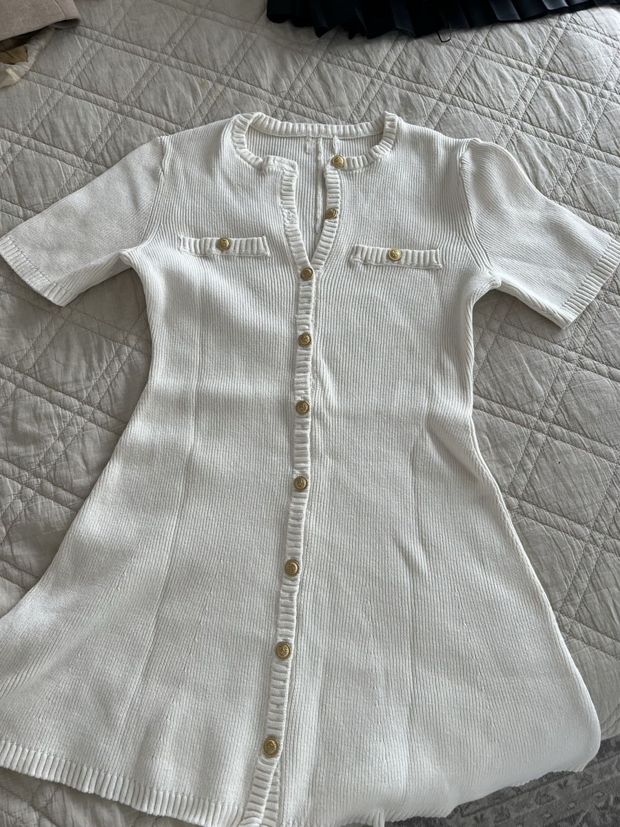 H&M Robes: H&M dress – D'occasion à Zollikerberg par Mei1844