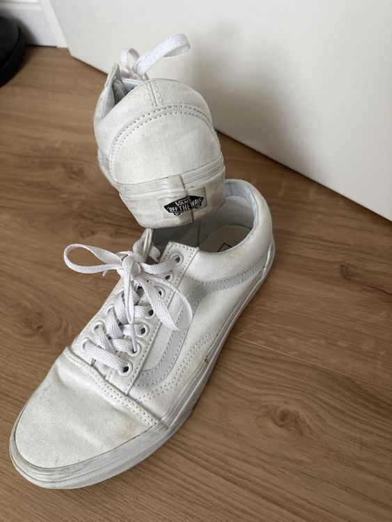 Vans Scarpe da donna: Weisse Vans Gr. 39 – Usato da Uttwil venduto da Mio092152 2