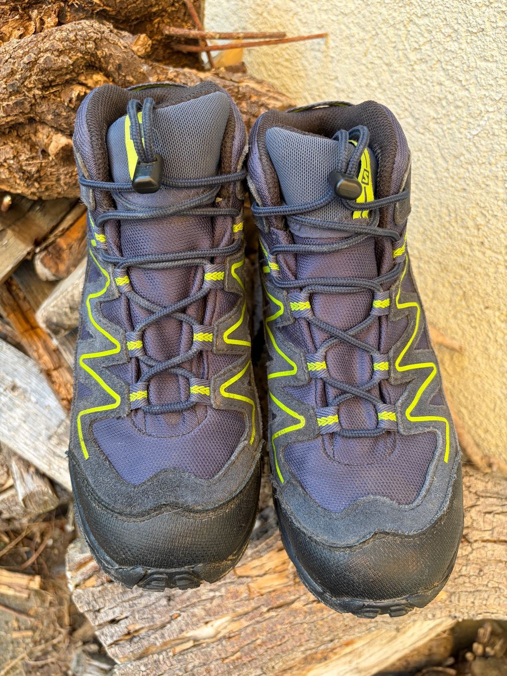 Salomon Chaussures hommes: SALOMON Wanderschuhe/ Trekkingschuhe Gr. 36 unisex – D'occasion à Altenrhein par Docdoc