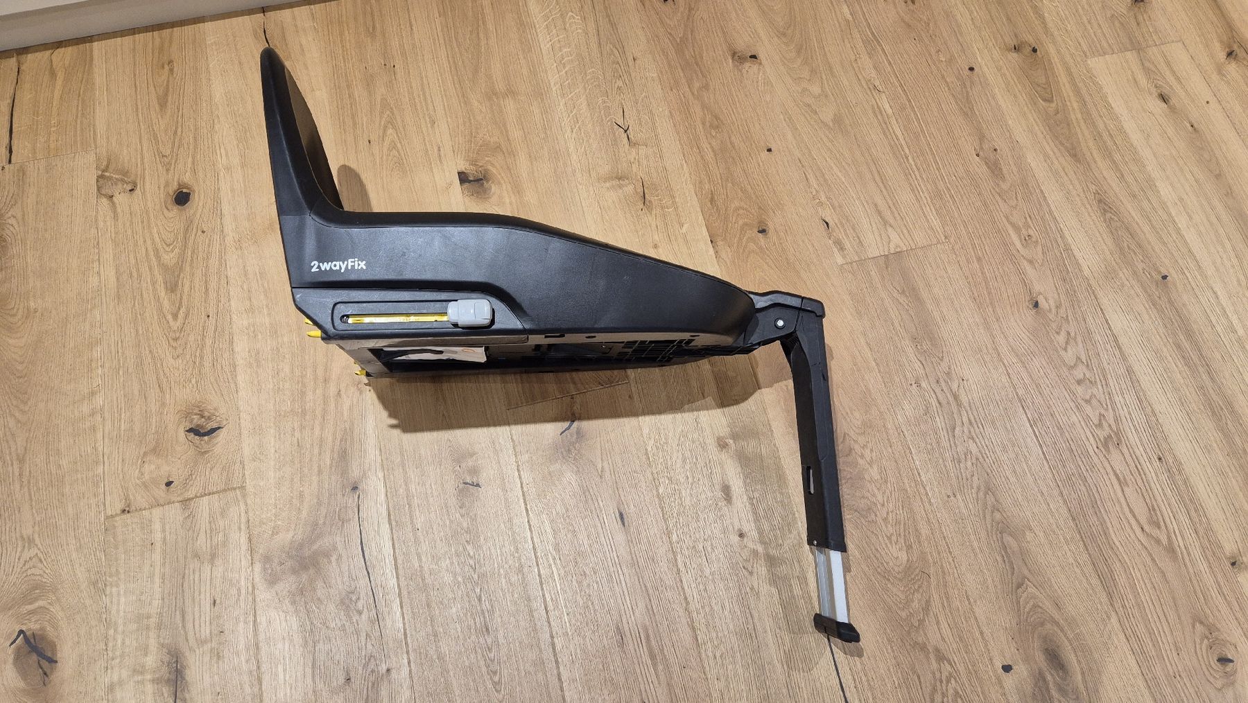Maxi-Cosi Seggiolini per auto: Maxi-Cosi 2wayFix ISOFIX Basisstation – Usato da Sundlauenen venduto da kajoglanz 2