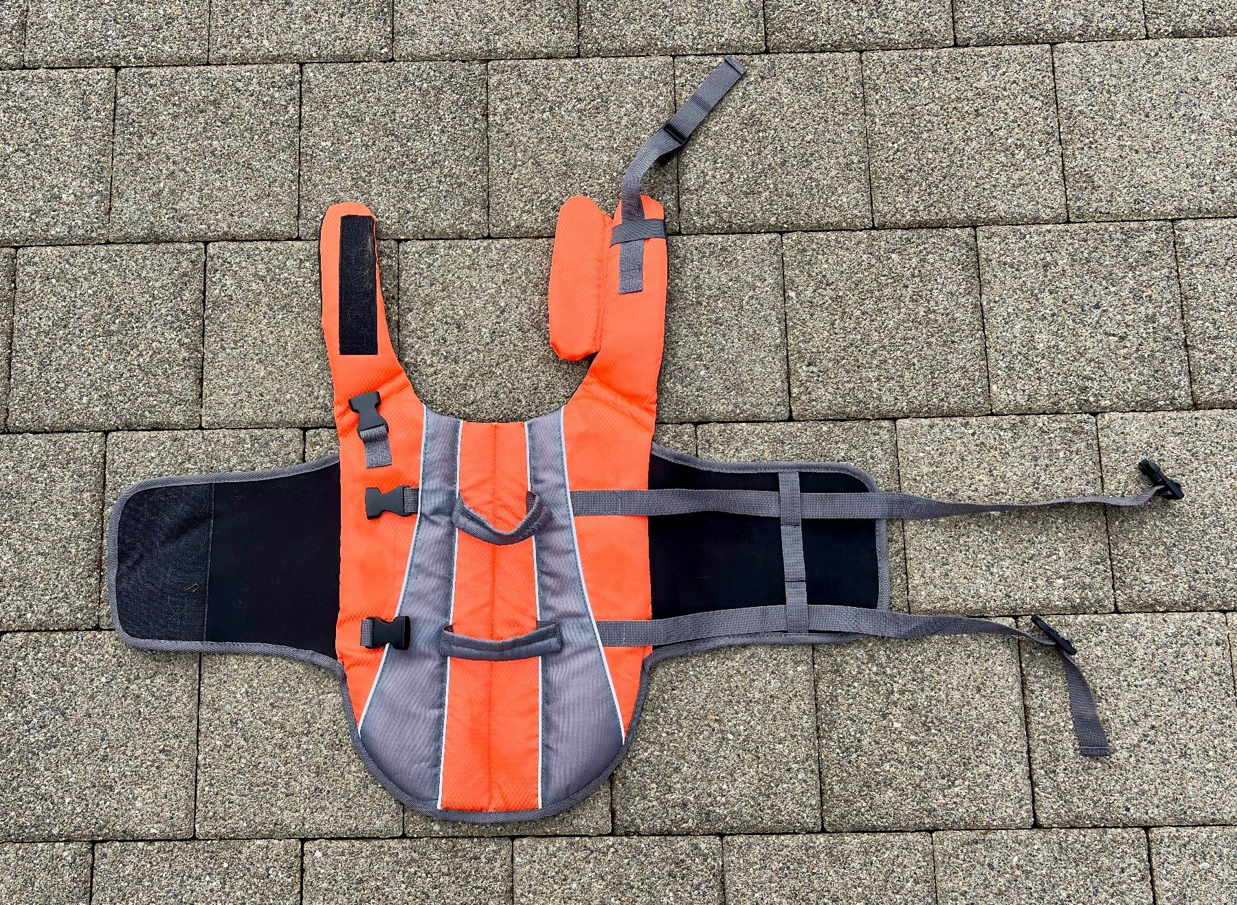 Giubbotti di salvataggio: Freezack Hundeschwimmweste – Nuovo (secondo la descrizione) da Arni AG venduto da CLIMBIM 1