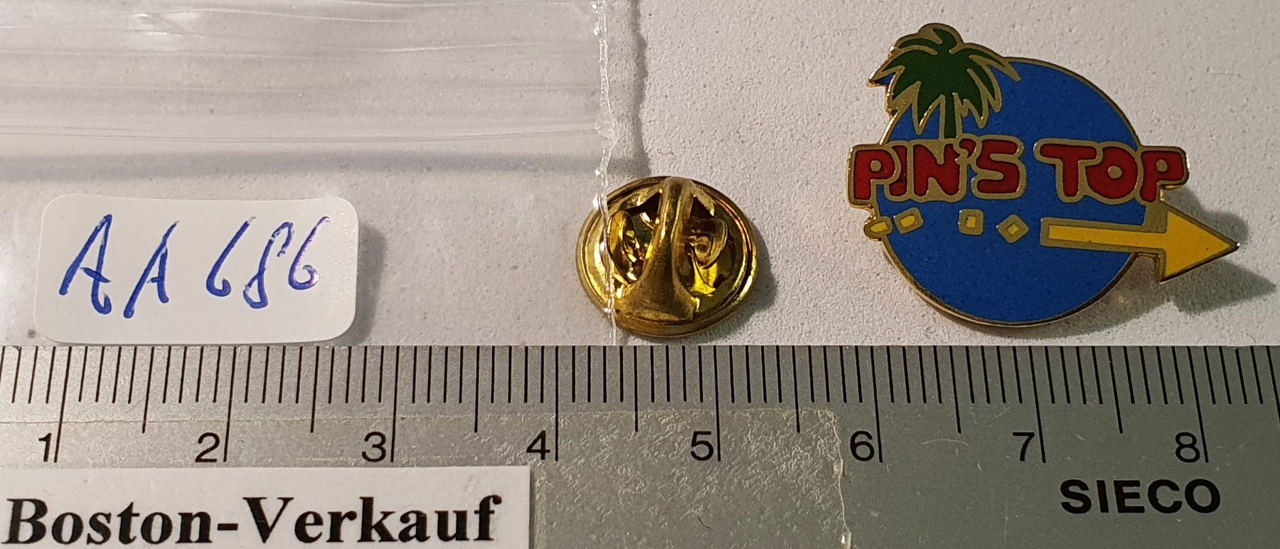 Placchette & Badge: AA686 - Pin Pin's TOP – Usato da Reinach BL venduto da Boston-Verkauf 1
