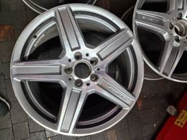 4 Mercedes AMG Felgen