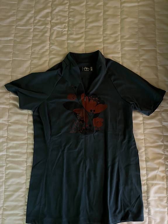 Canottiere & Pantaloni: Maloja-Bikeshirt Damen XS – Usato da Buttisholz venduto da Katja_H 1