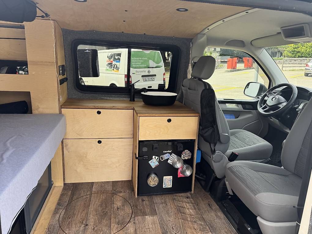 Veicoli da campeggio: VW T6 Camper 2.0 Tdi 140ps DSG – Usato da Weiningen venduto da sonaahamkoma 3