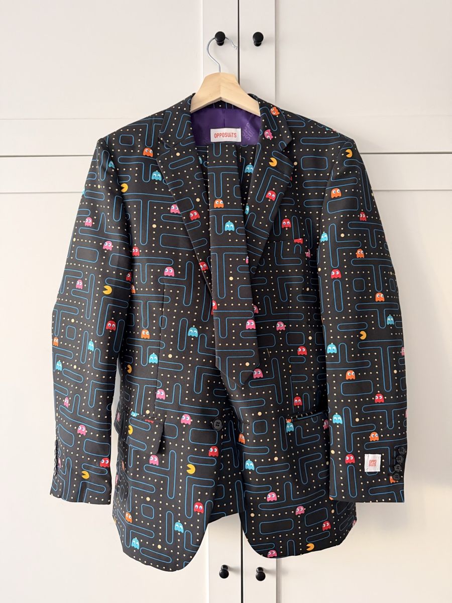 Oppo Completi: Opposuits Pac-Man | EU46 – Usato da Oftringen venduto da logii