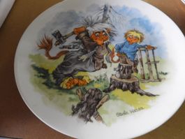 TROLL TELLER, UNTERTOPF GEGEN WÄRME , DIV. TELLER ,