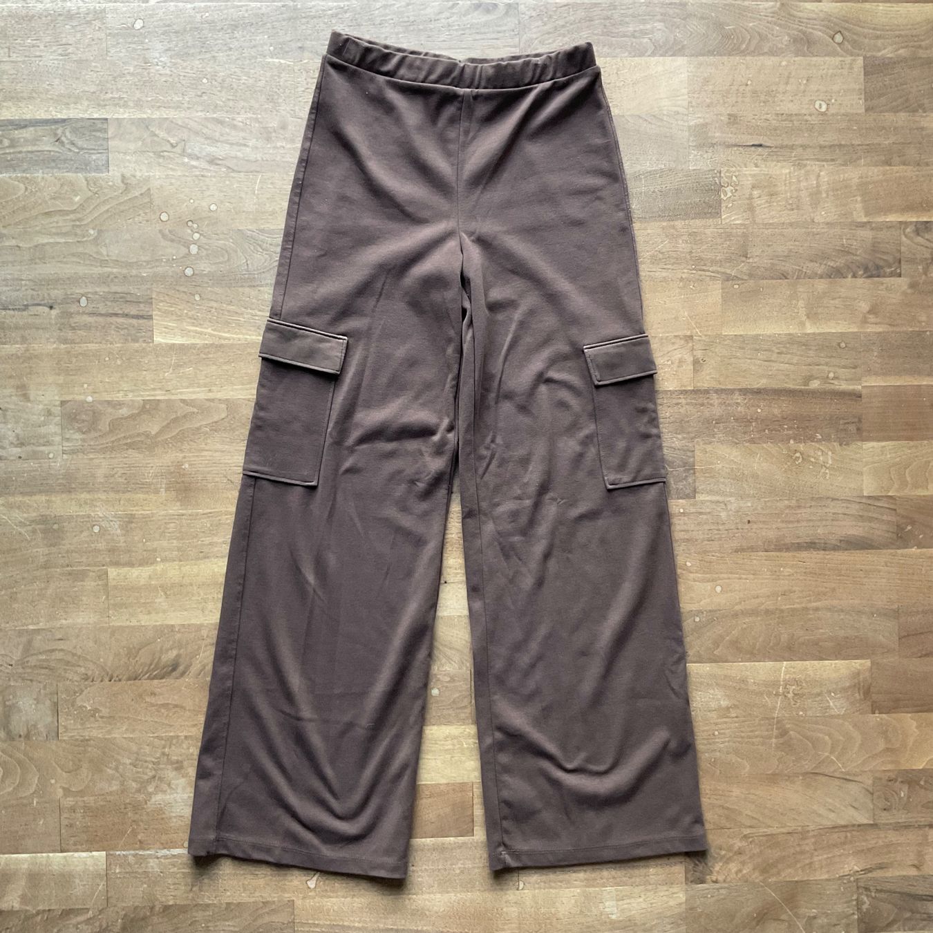 H&M Pantaloni: Braune Hose, H&M, Gr. 170 – Usato da Wattwil venduto da Marlan3