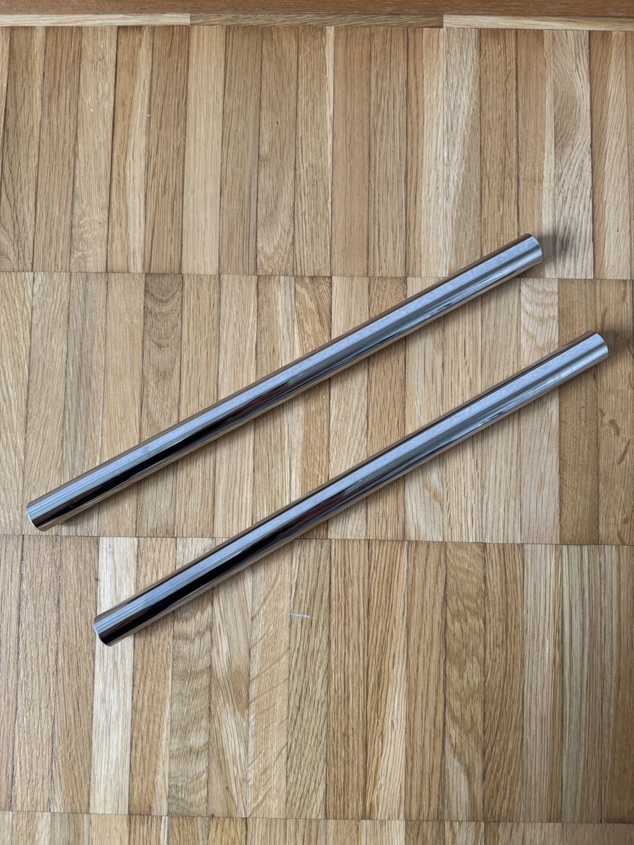 USM Étagères: Tubes USM 35cm – D'occasion à Moutier par MajoretteMuffin