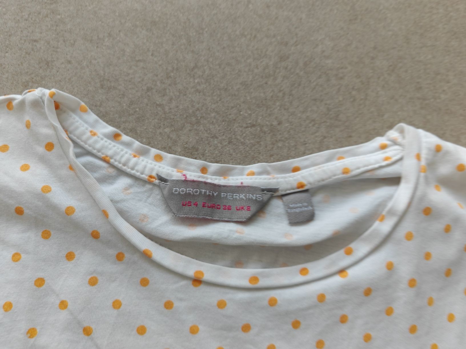 Dorothy Perkins T-Shirts: T-shirt à pois taille 38 – Gebraucht aus Longirod von DigiSmart 2