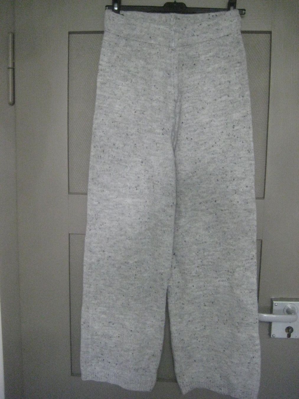 Shein Pullover & Sweatshirts: DAMEN  SET  HOSE UND PULLOVER – Gebraucht aus Uster von flocke1 2