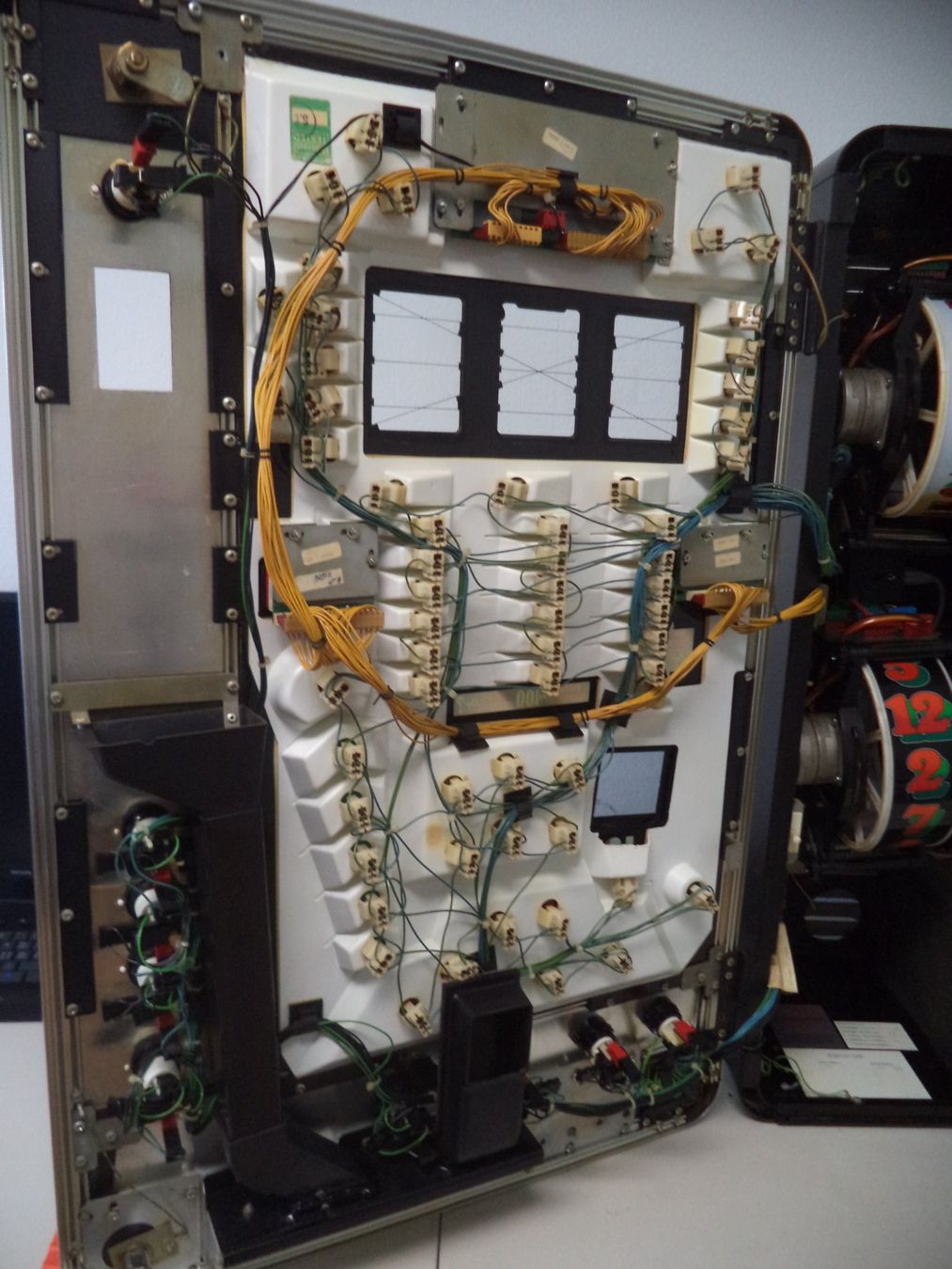 Slot Machine: BIG ROLLER 100 – Usato da Adlikon b. Regensdorf venduto da Max3 5